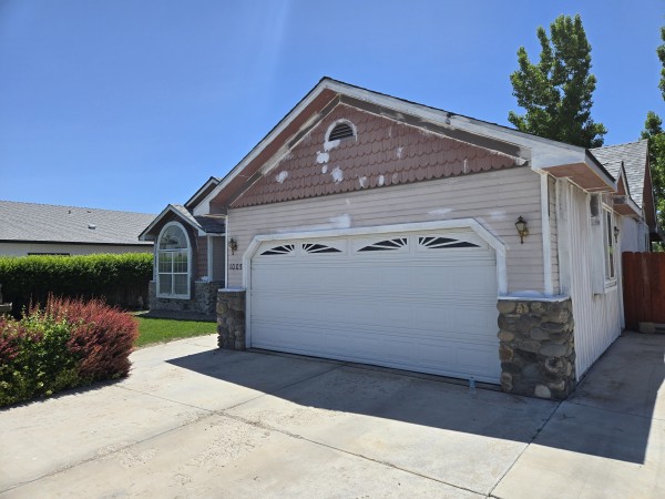 Before House Painting in Sparks, NV (5)